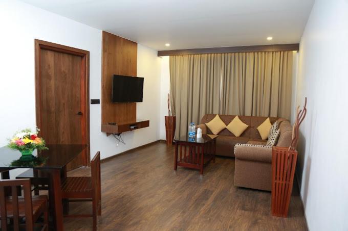 Hotel Sky Paradise Iritti Екстериор снимка