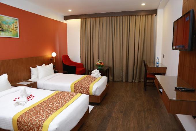 Hotel Sky Paradise Iritti Екстериор снимка